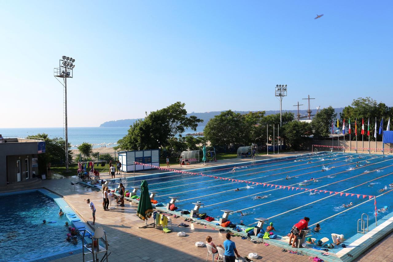 Sea Port Celebrity Apartment - Lets4Holiday Warna Zewnętrze zdjęcie